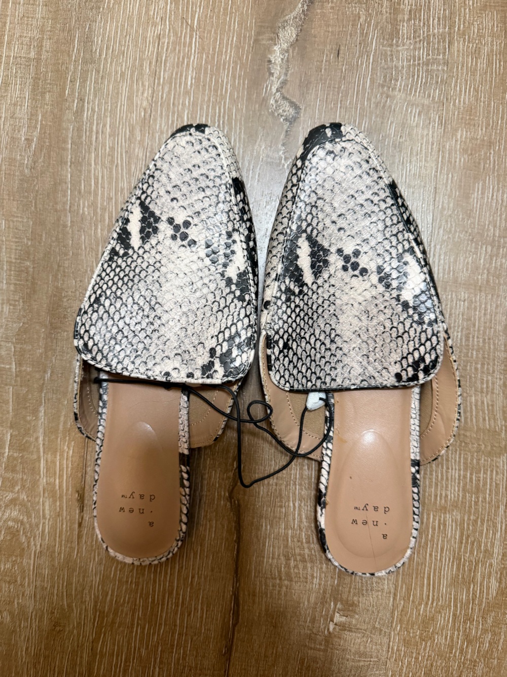 a new day Snake-Print Pointed Toe Mule in Black and White